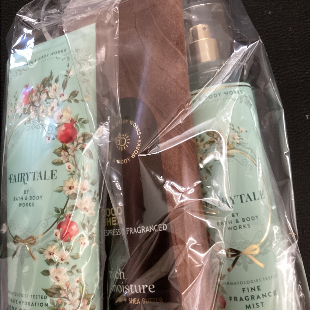 Bath & Body Works Fairytale Moisturizer & Mist Set - Mint and Brown